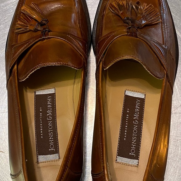 Johnston & Murphy Men\'s Tan Tassel Loafers